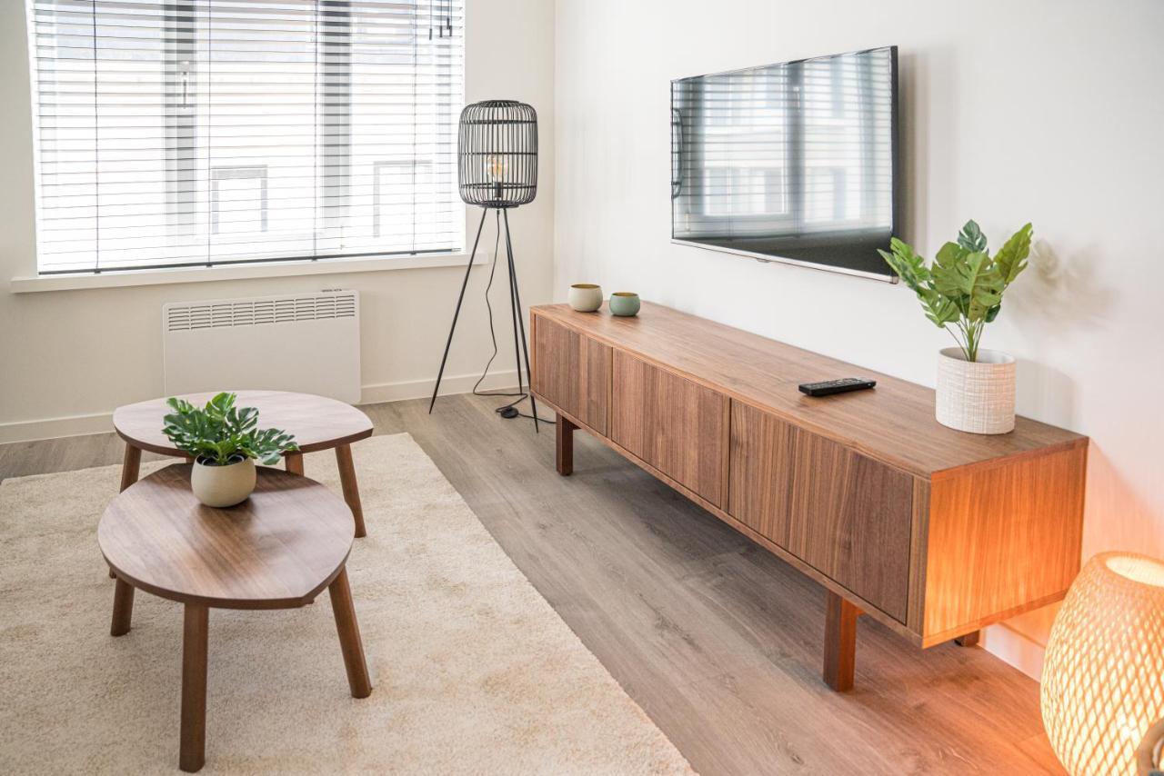 Etage 2 - Appartement In Centrum, 300M Van Zee En Gratis Parking 오스텐드 외부 사진