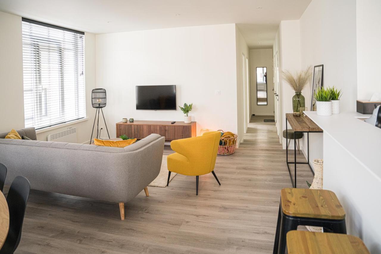 Etage 2 - Appartement In Centrum, 300M Van Zee En Gratis Parking 오스텐드 외부 사진